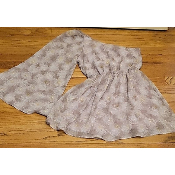 Dandelion Print One Shoulder Bell Sleeve Mini Dress Party Homecoming Size M - Picture 2 of 6